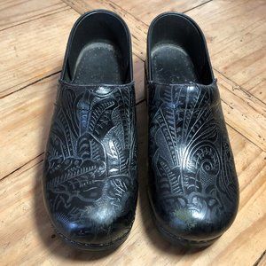 Size 41 Dansco Shoes Tooled Black Leather